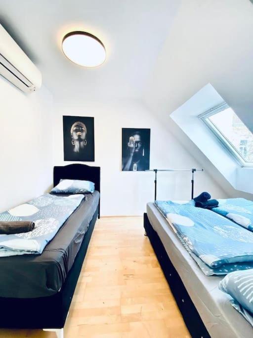 Apartment Lovely 2br And 1lr Apt, Up To 10p, Very Central *