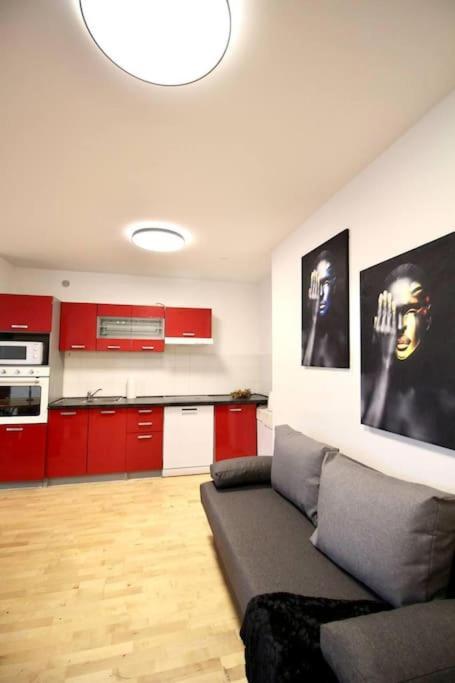 Apartment Lovely 2br And 1lr Apt, Up To 10p, Very Central Wien
